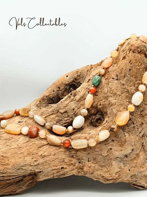 Natural Agate Gemstone Necklace - Image 2