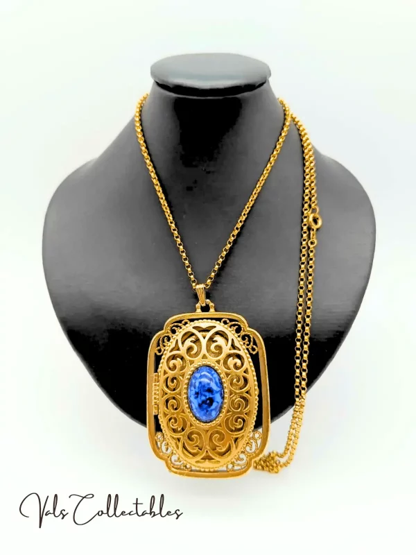 Avon Gold Tone Necklace