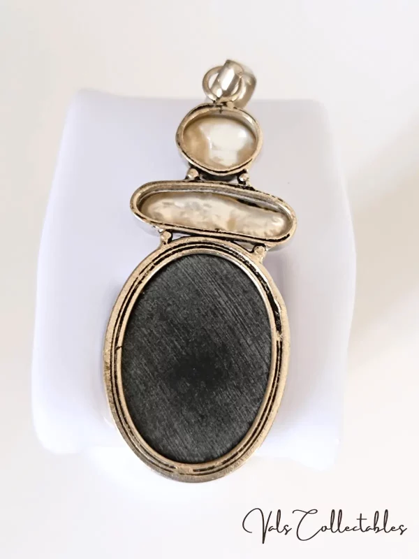 Silver Pendant | Mother of Pearl and Freshwater Pearls - Image 2