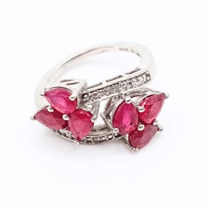 Silver Ring set with 6 Rubies